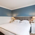 Hotel Cocoon