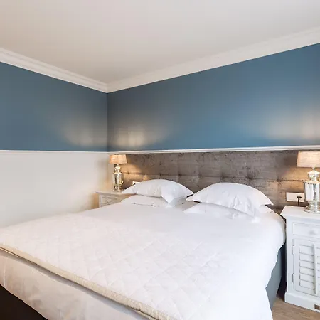 Hotel Cocoon