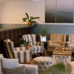 Cocoon 4*