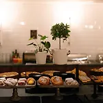 Hotel Cocoon